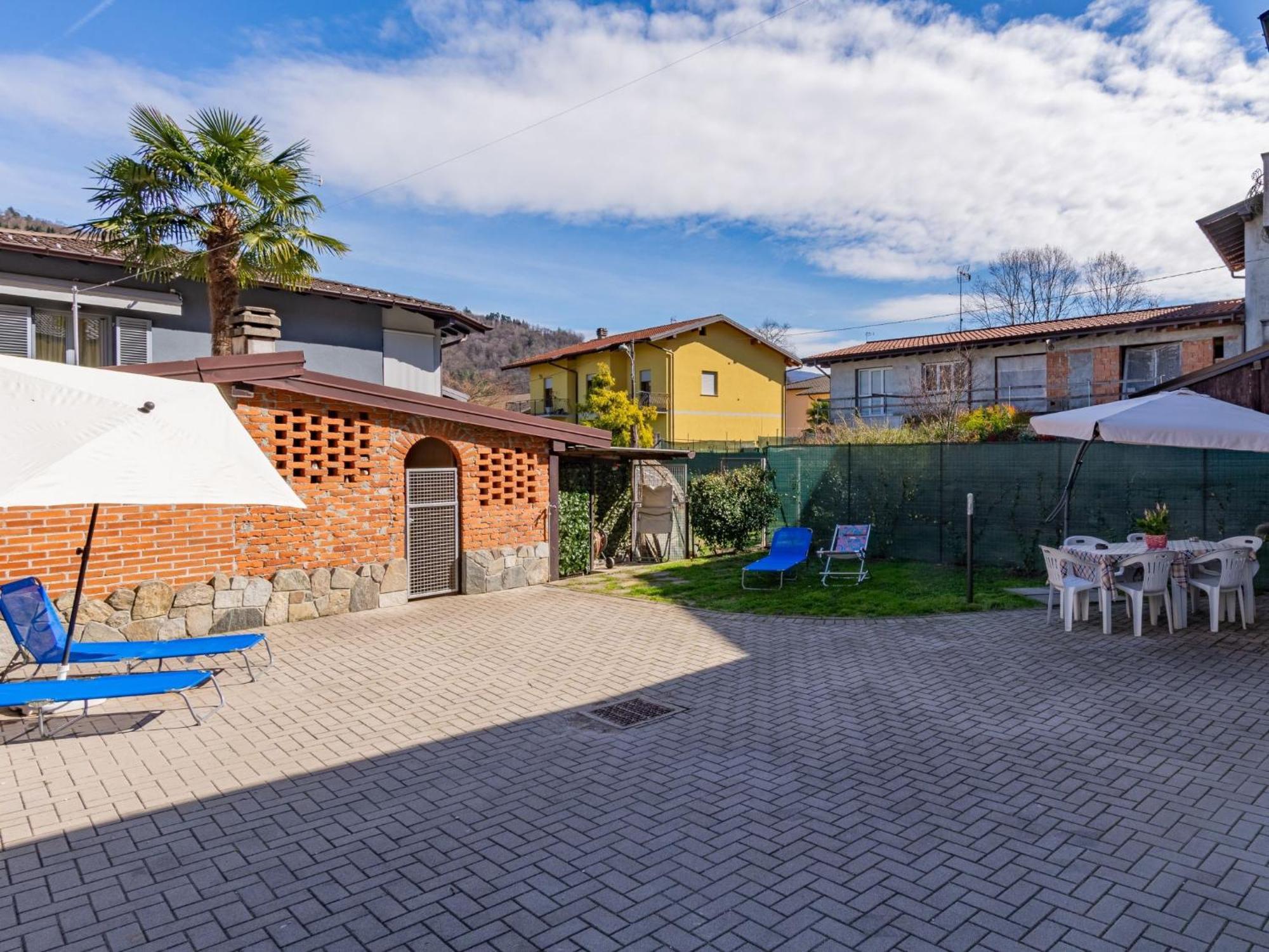Brissago-Valtravaglia Holiday Home Carmen By Interhome מראה חיצוני תמונה